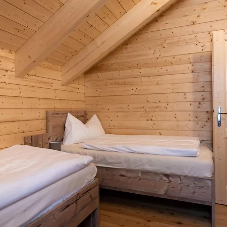 Koralpe Enzian * Frantschach-Sankt Gertraud