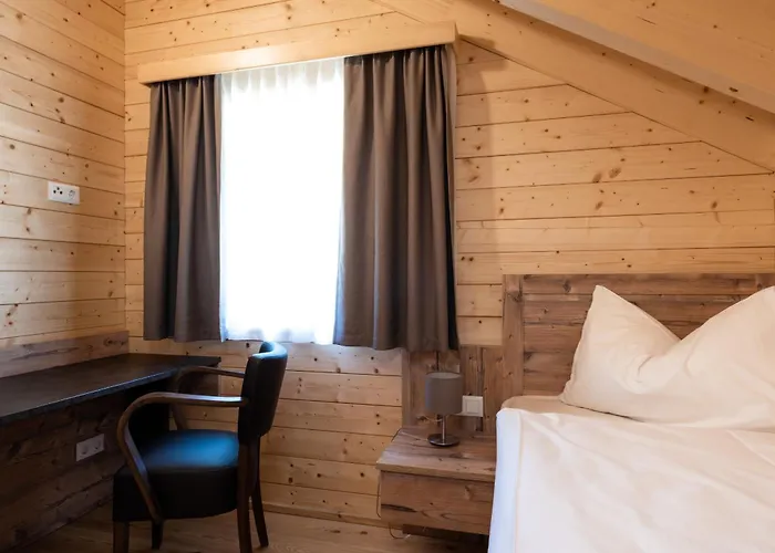 Koralpe Enzian Chalet *